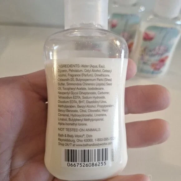 Carried Away Body Lotion 2 Fl Oz Travel Size Vitamin E Jojoba Shea Butter - Picture 3 of 5